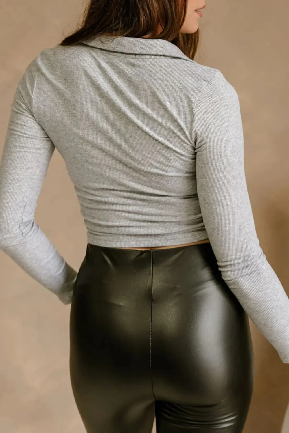 Ribbed Cropped Long Sleeve Top