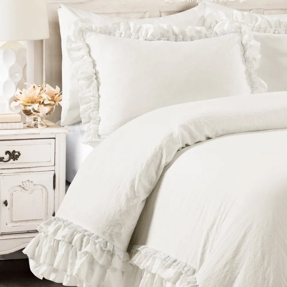 Coordinated Ruffled Comforter Bedding Set