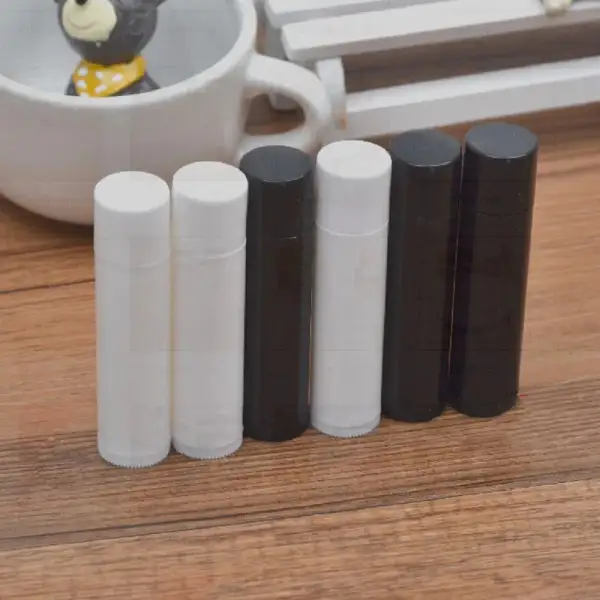 Rounded Edge Lip Comfort Balm