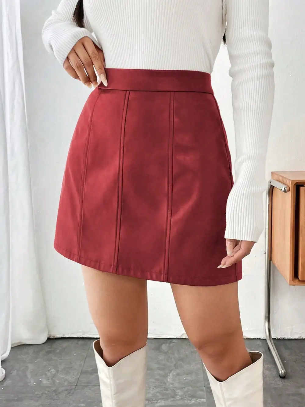 Fitted Mini Zipper Skirt