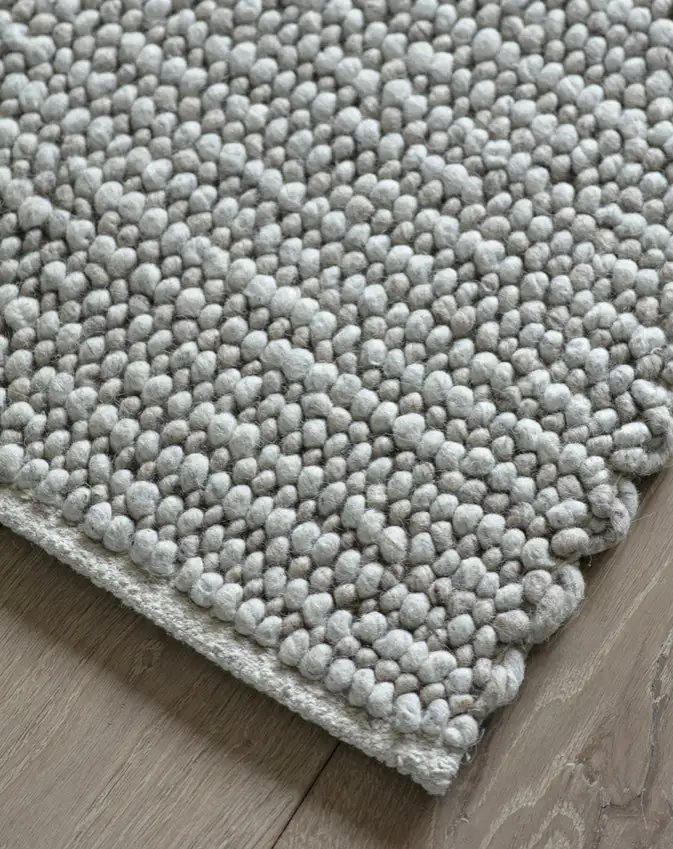 Wool-Polyester Area Rug