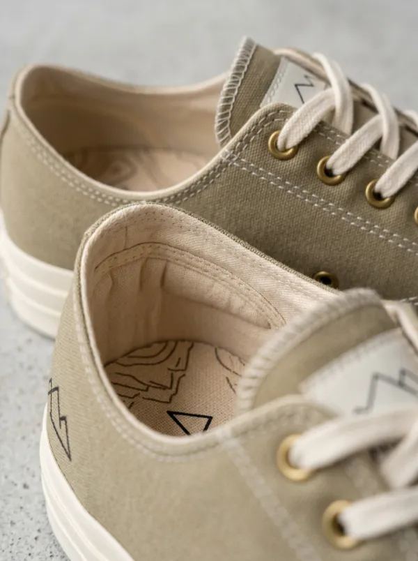 Modern Easy-Fit Women's Low-Top Canvas Shoes