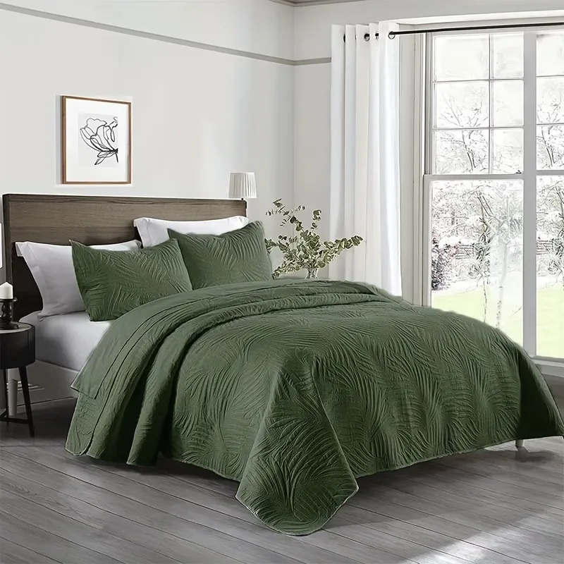 Multi-Color Quilted Bedspread