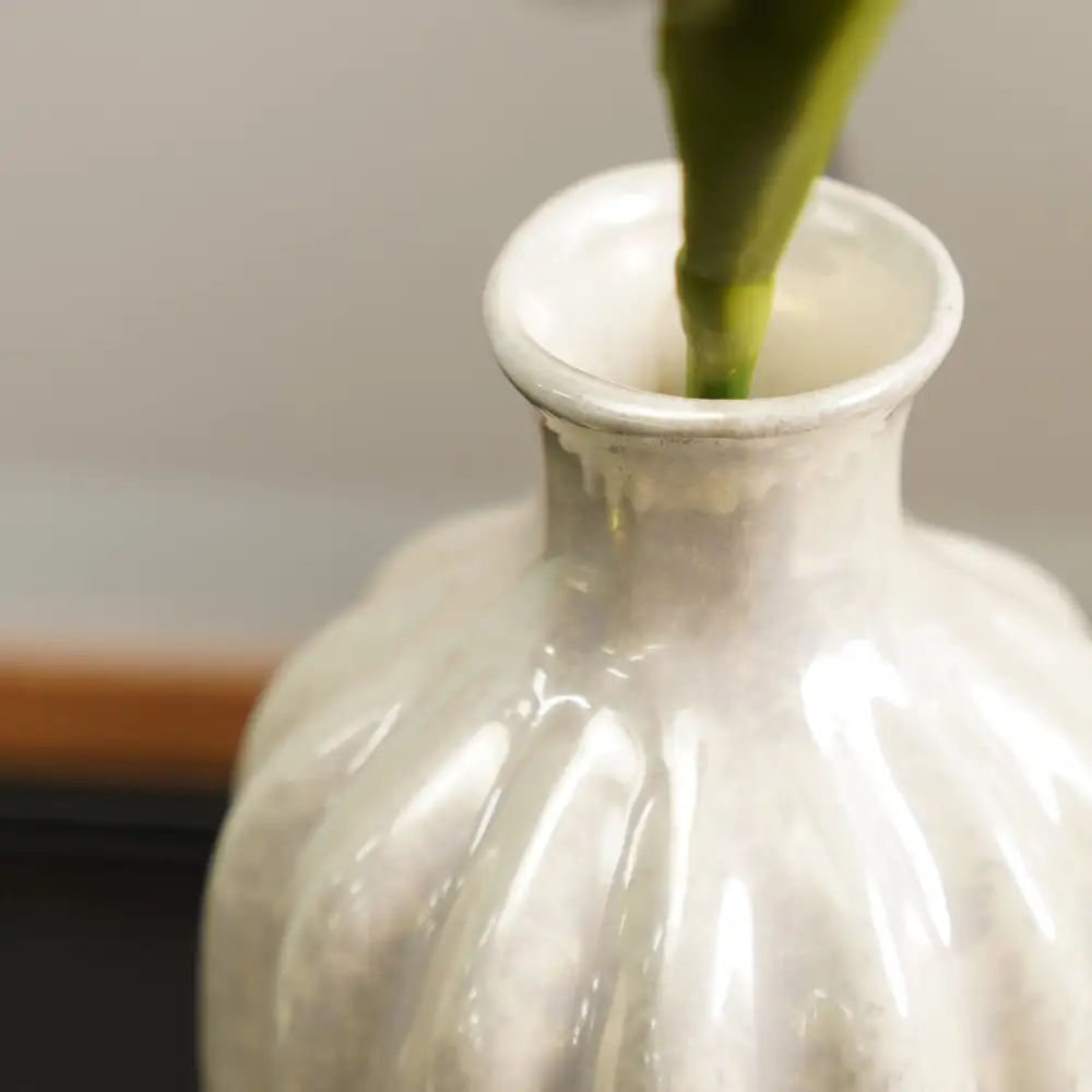 Ivory Ribbed Ceramic Vase