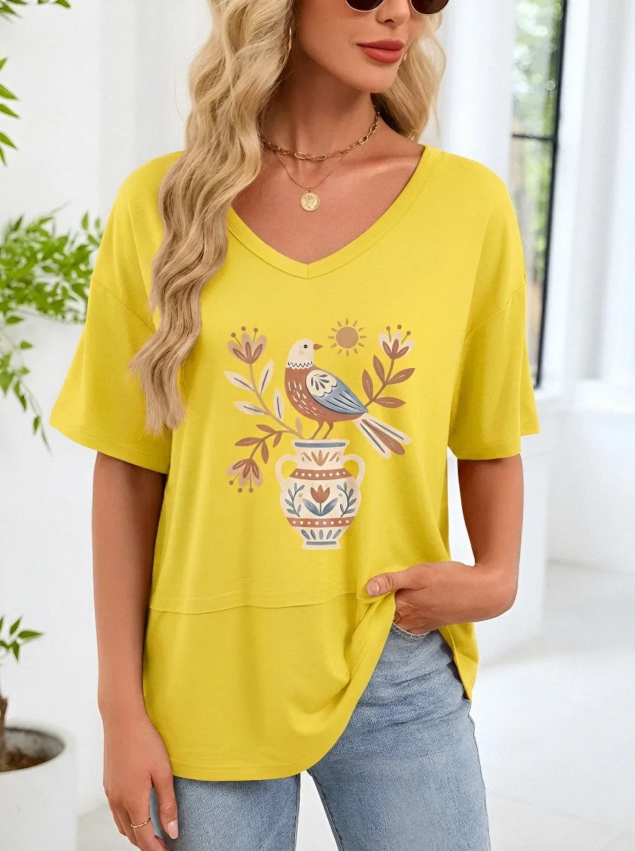 Women's Boho Bird and Vase Floral Printed V-Neck T-Shirt