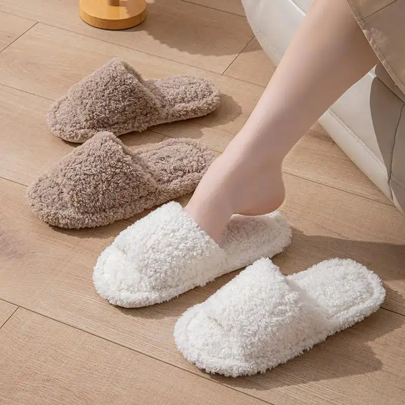 Effortless Plush Home Slippers