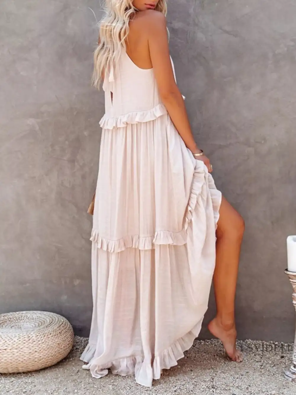 Classic Tiered Sleeveless Maxi Dress