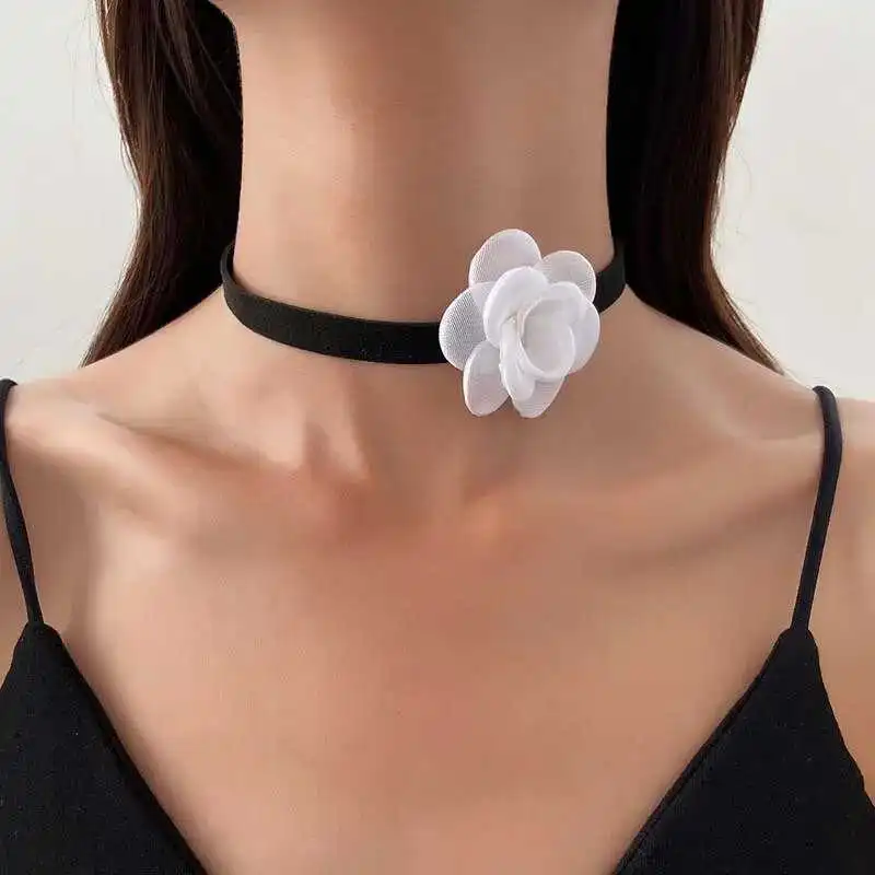 Women's Lace Bohemian Soft Flower Choker Necklace
