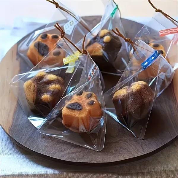 Paw Print Baking Mold