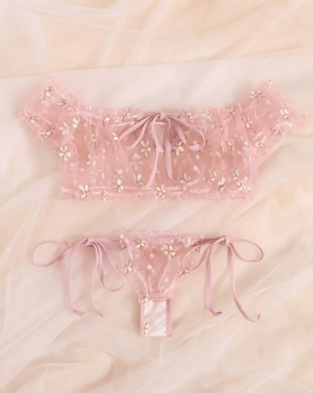 Daisy Ruffle Lingerie Set