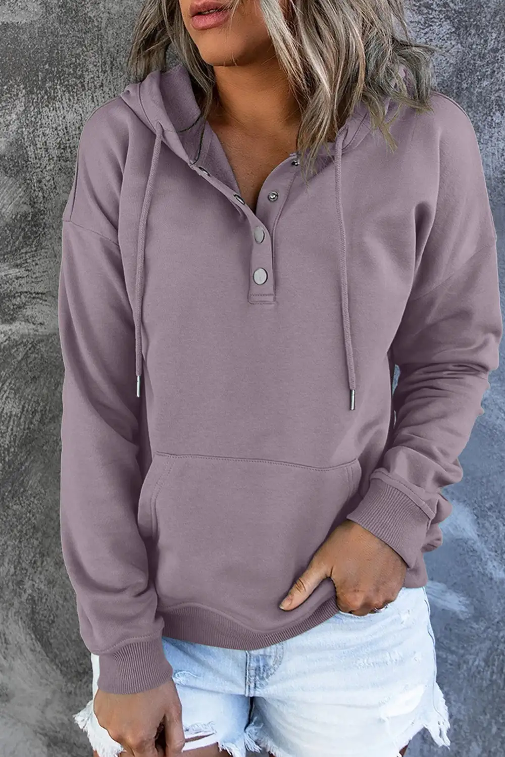 Relaxed Pocketed Long-Sleeve Hoodie