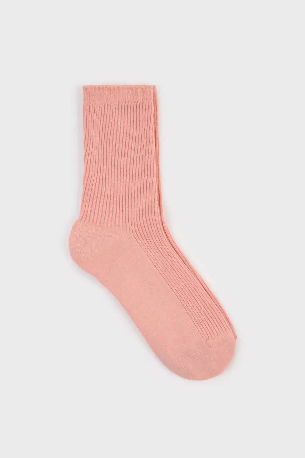 Minimal Classic Ribbed Socks