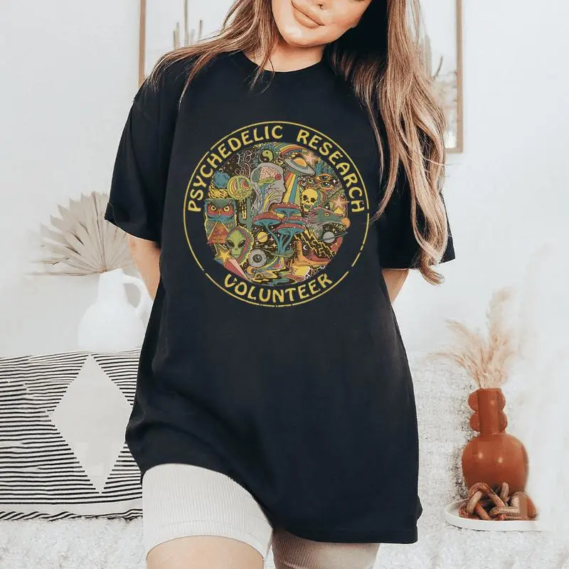 Psychedelic Mushroom Psychedelic Research Volunr Women's Oversized Comfort T-Shirt