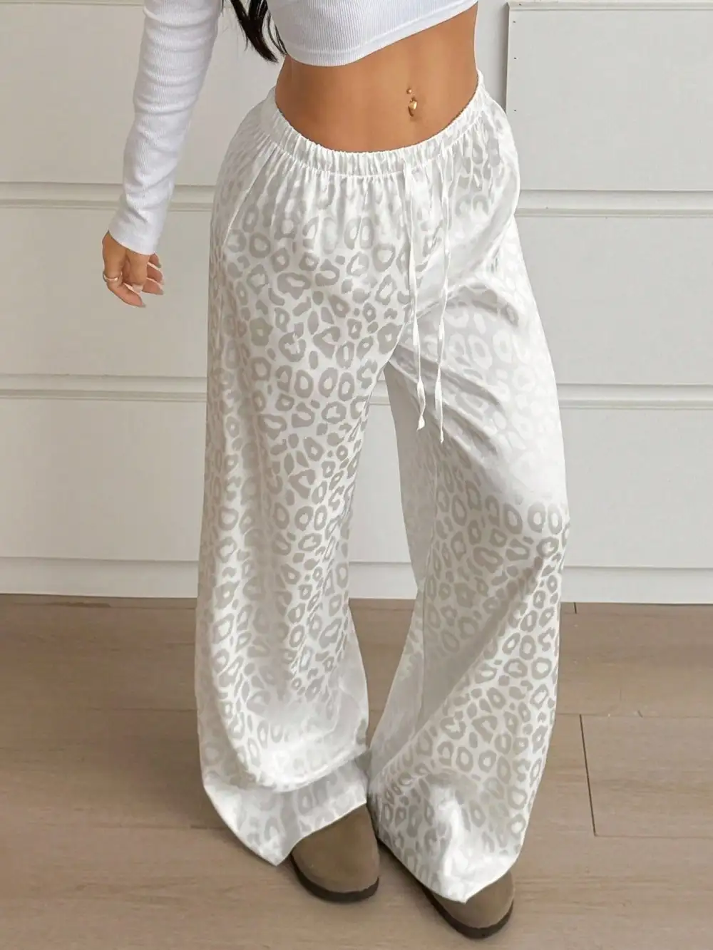 Classic Leopard Print Wide Leg Pants