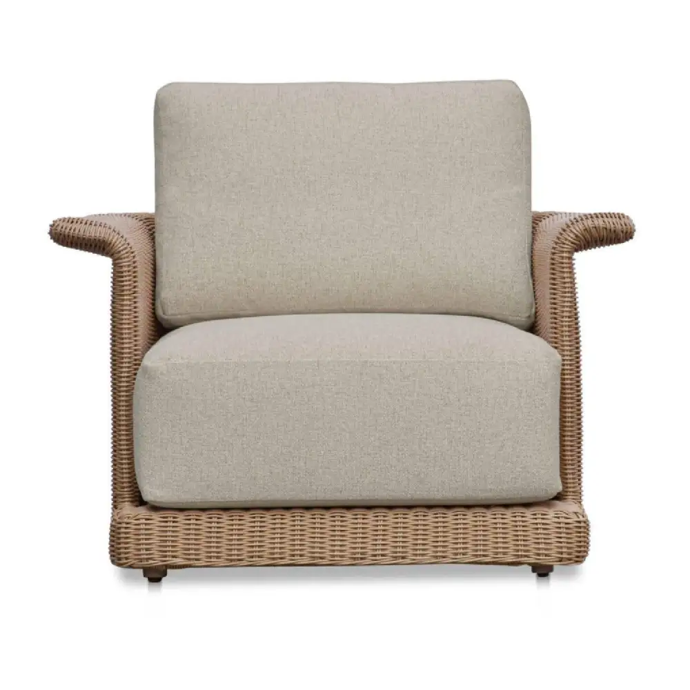 Curved Arm Wicker Outdoor Chair
