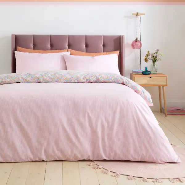 Minimal Bedroom Reversible Floral Linen Duvet Cover Set