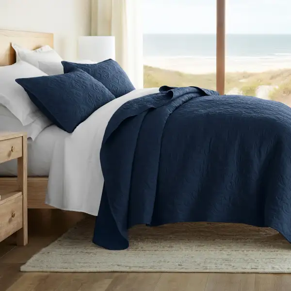 Damask Quilted Coverlet Set