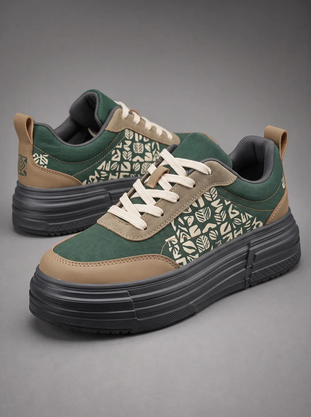 Geometric Leaf Platform Skate Sneakers
