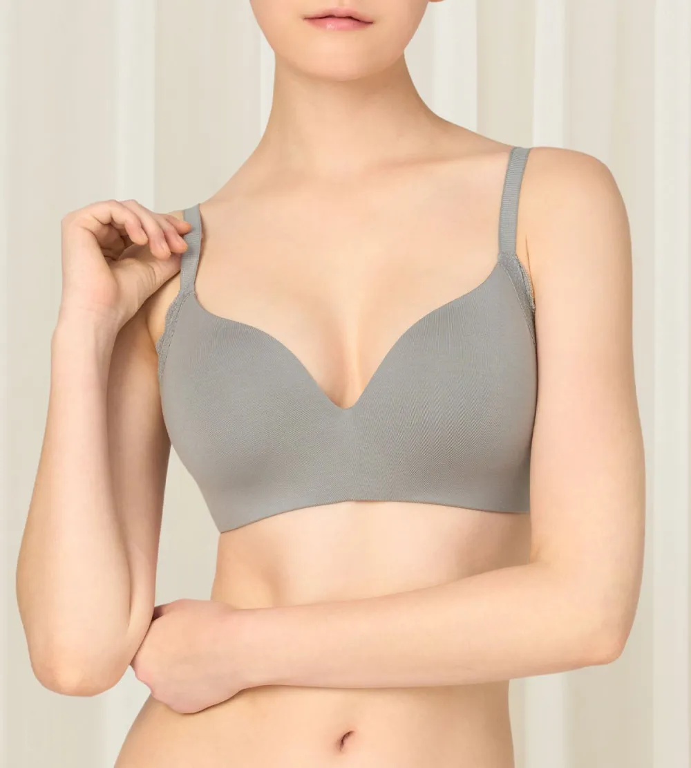 Women's Everyday-Fit Non-Wired Padded Lace Bra