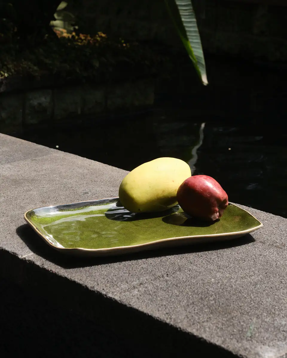 Everyday Oval Tableware Selection