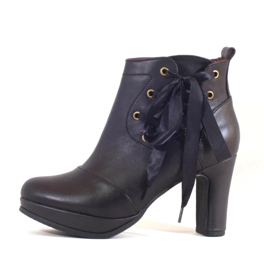 Vintage Inspired Ankle Boots