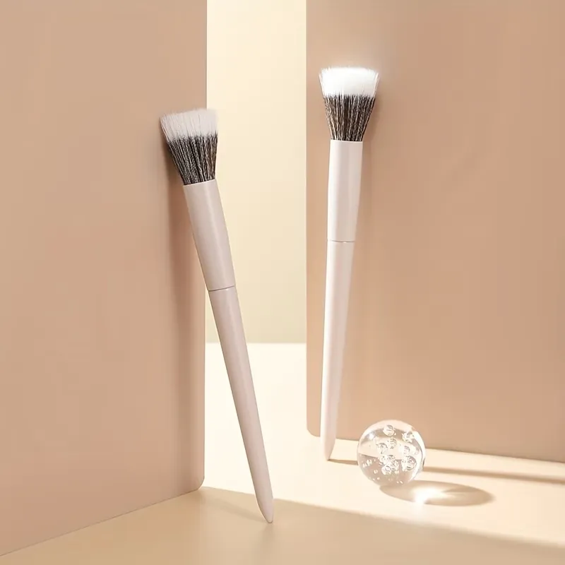2 Pcs Fluffy Stippling Makeup Brushes