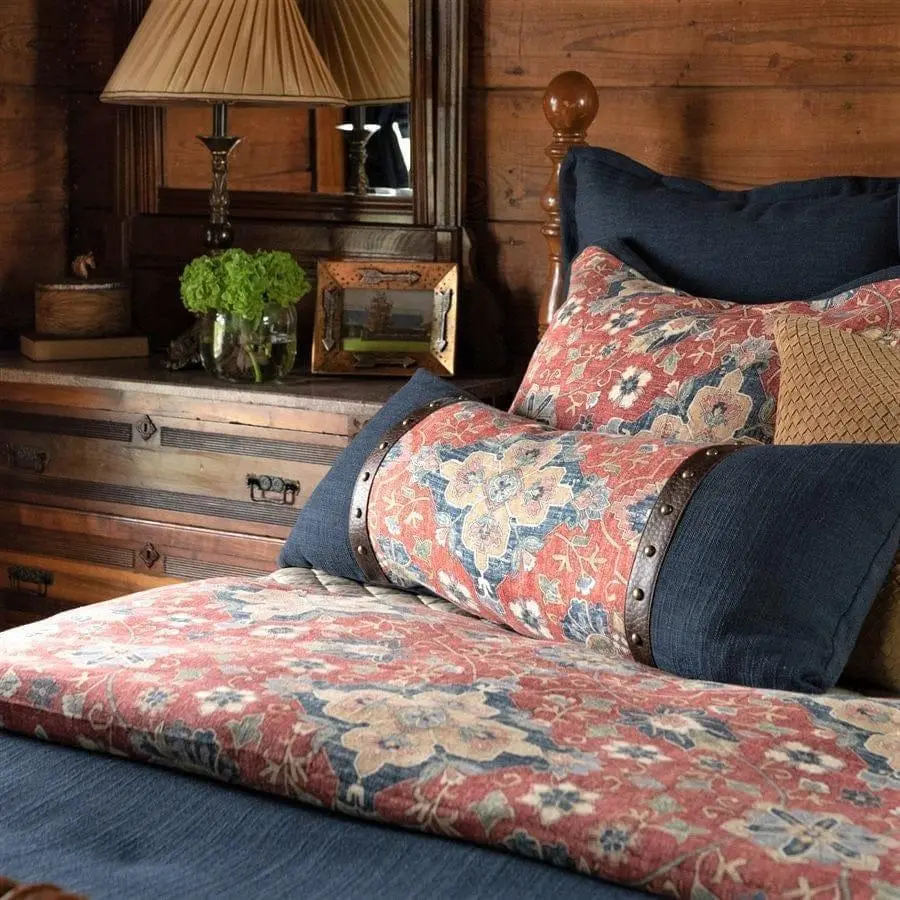 Floral Medallion Bedding Set