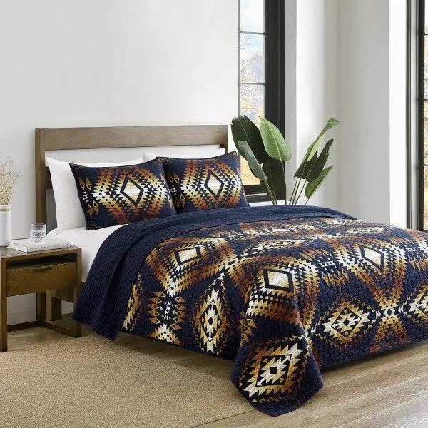 Contemporary Quilted Geometric Quilt Set