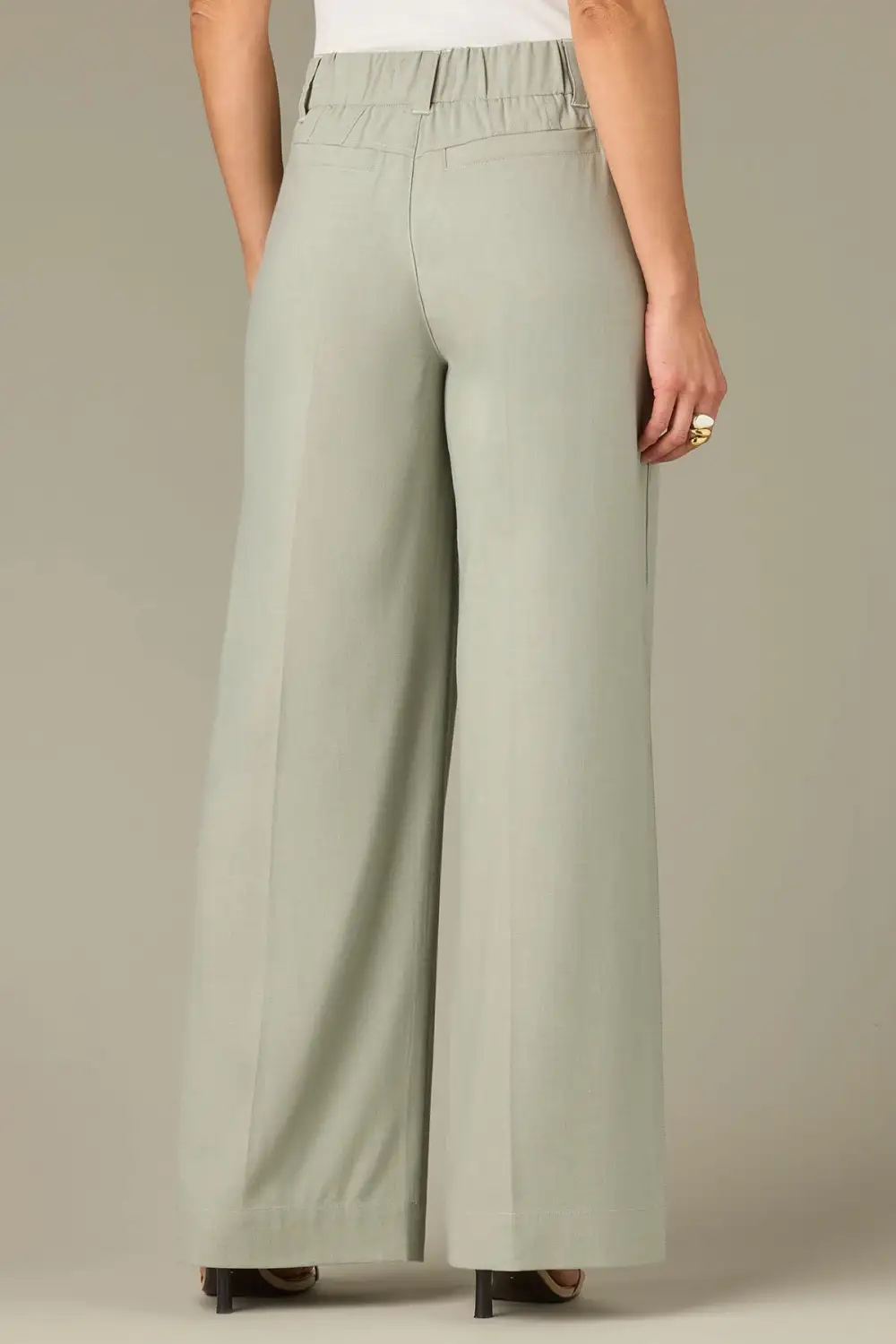 Pull-On Side Seam Tailored Trousers