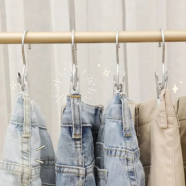 Versatile Closet Hanging Storage Clips