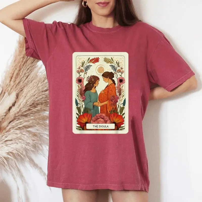Boho Floral Tarot Card Doula Midwife Birth Worker L&D Nurse Women's Oversized Comfort T-Shirt
