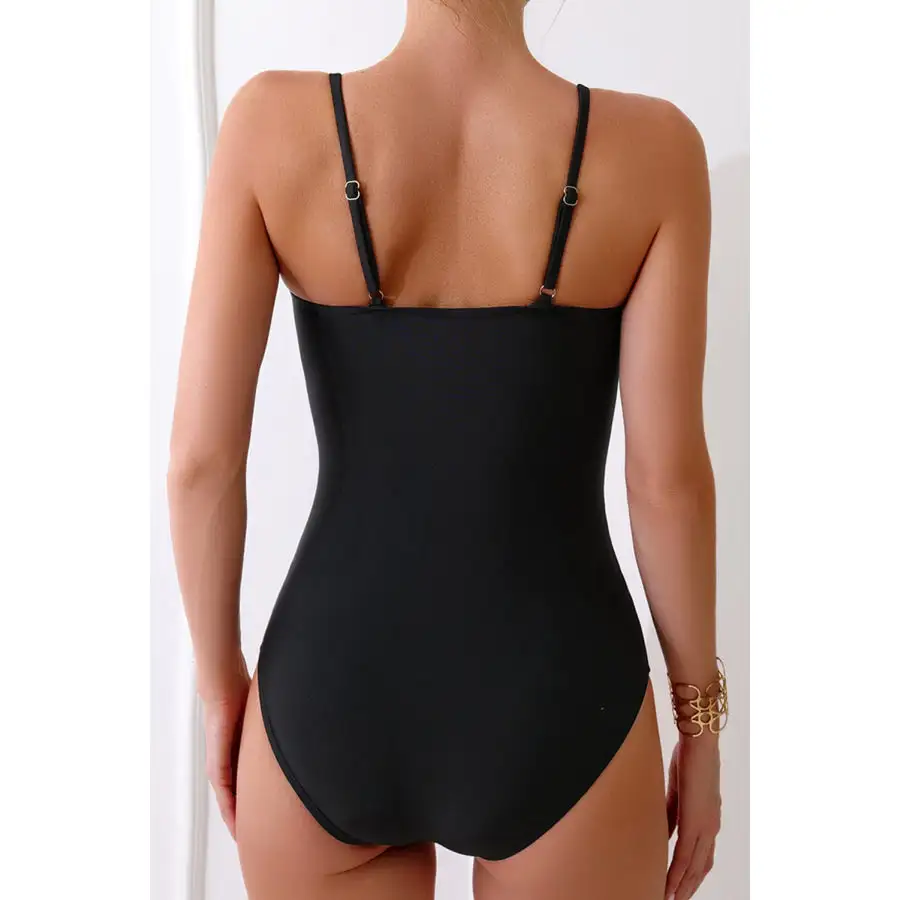 Women's Streamlined Cutout One-Piece Swimsuit
