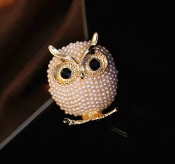 Pearl-Dot Owl Brooch