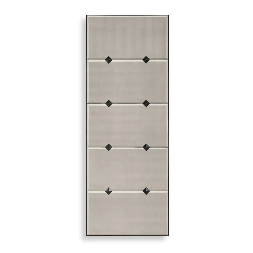 Medallion Accented Mirror