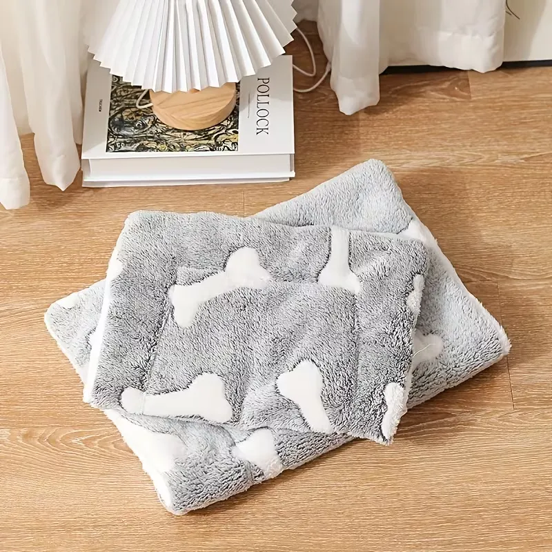 Soft Bone-Print Dog Mat