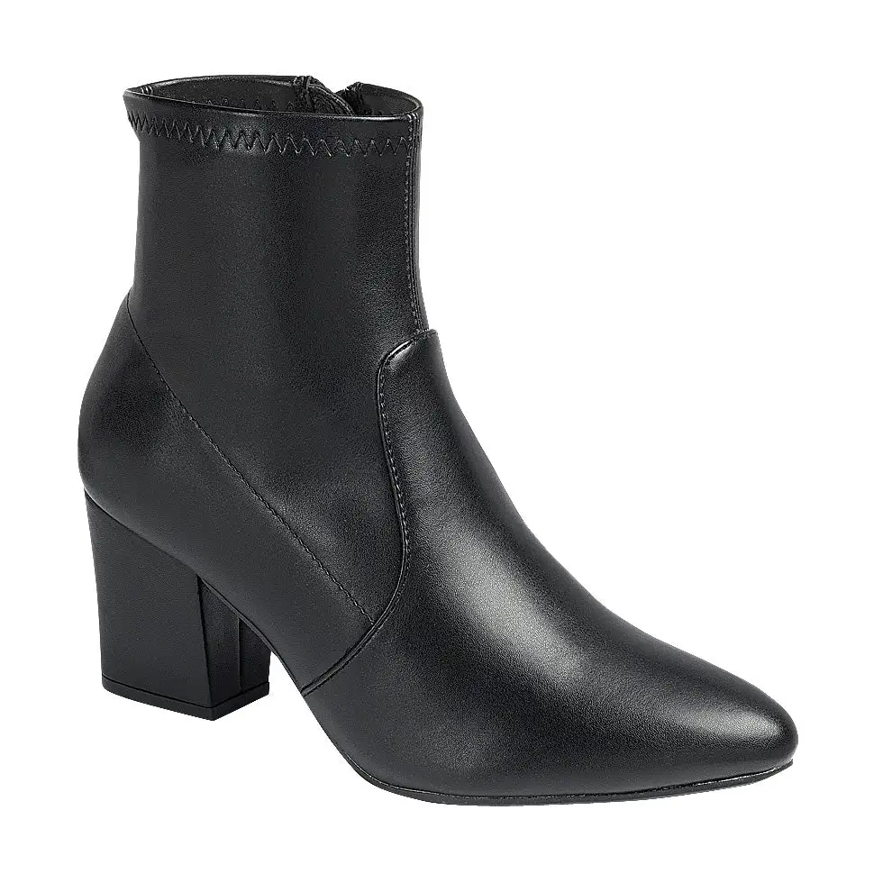 Contemporary Everyday Casual Boots