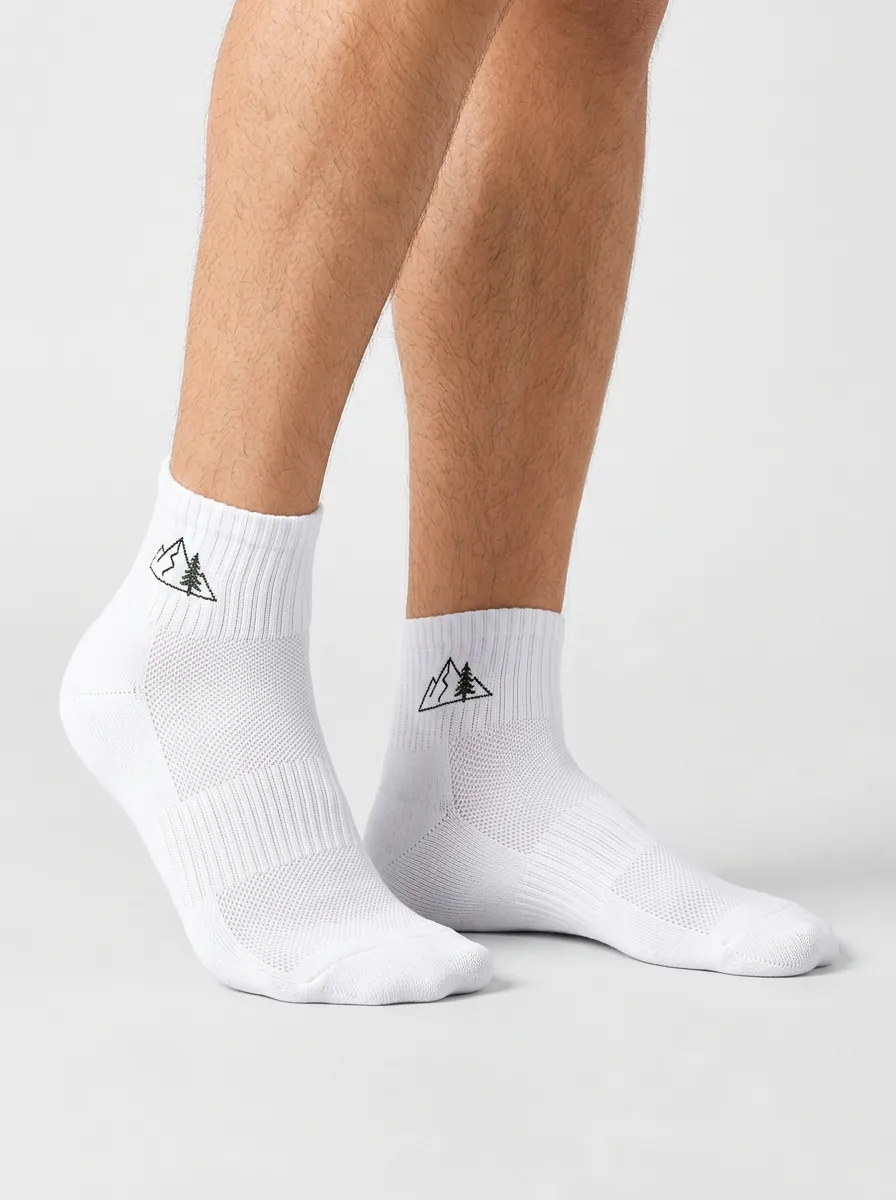 White Mountain Pine Graphic Athletic Ankle Socks