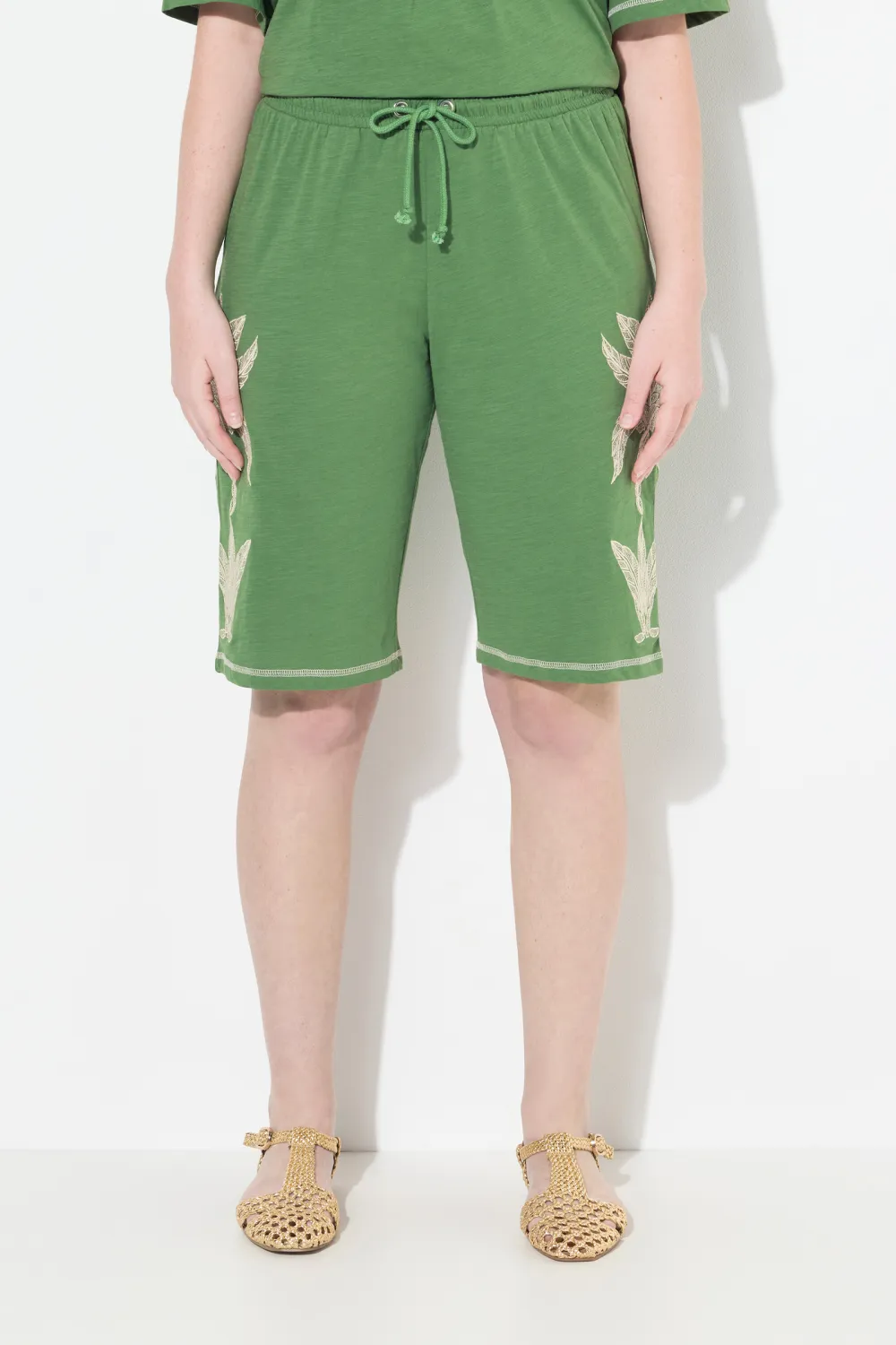 Cotton Drawstring Waist Belt Shorts