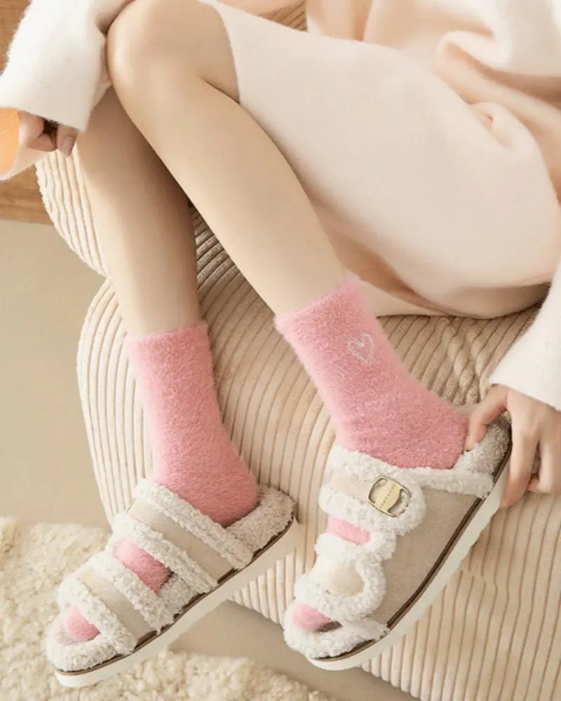 Plush Heart Motif Knee High Socks