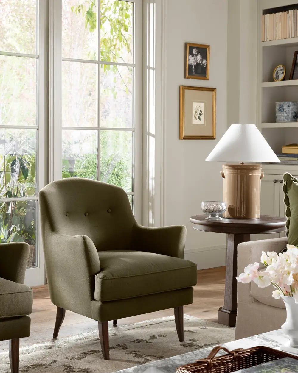 Tufted Wood Lounge Chair