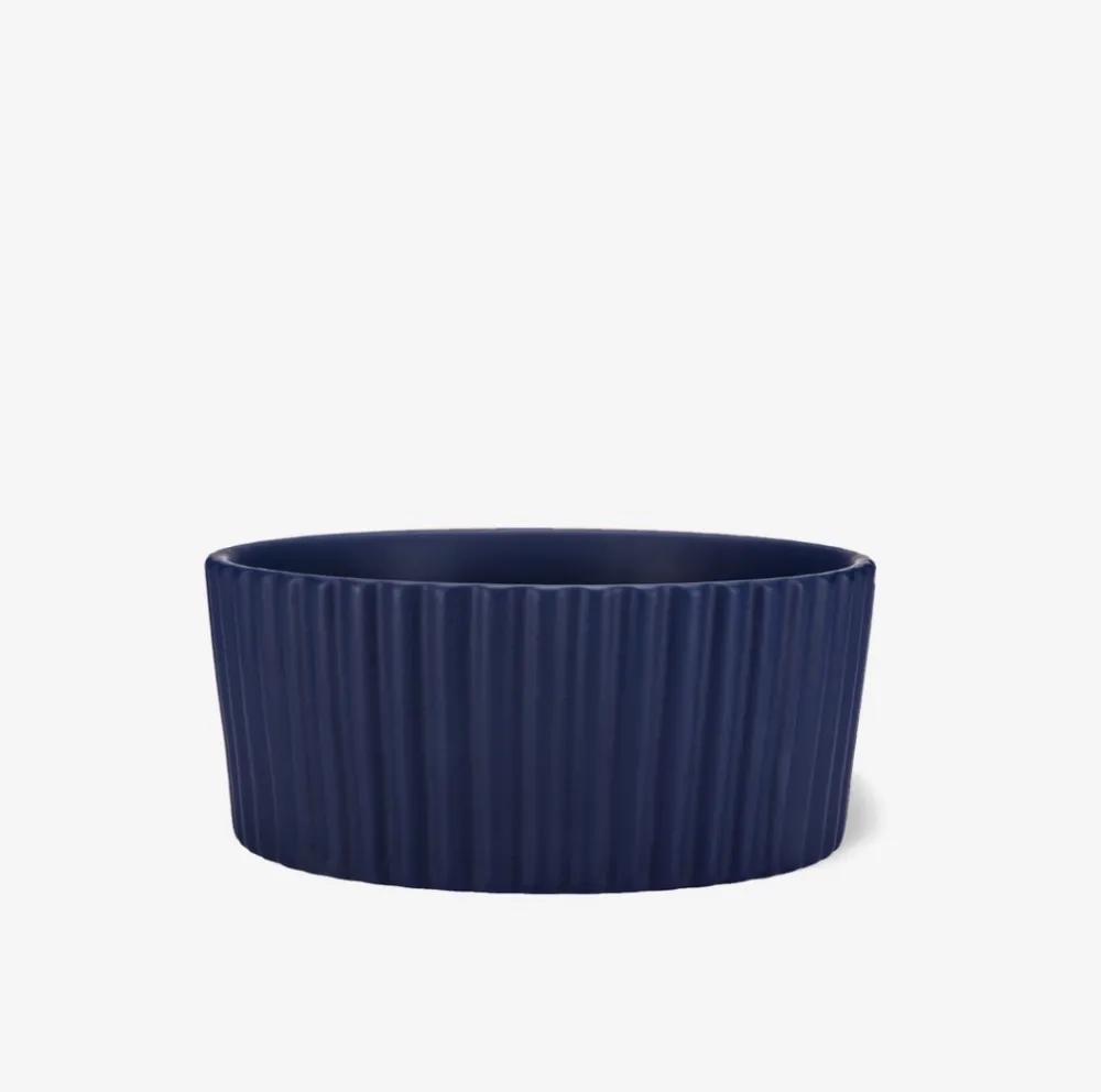 Classic Charming Pet Bowl