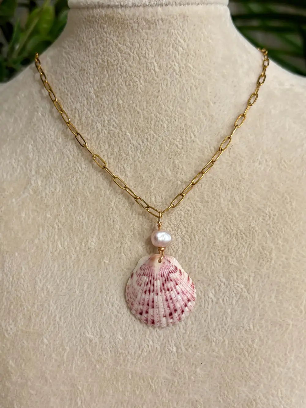 Dainty Pearl Calico Shell Necklace