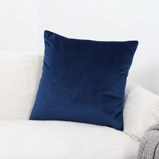 Classic Decorative Throw Blanket