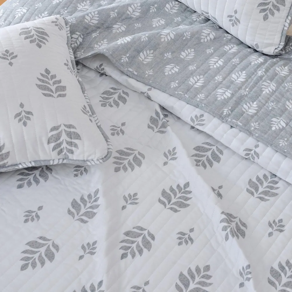 Versatile Floral Quilt Bedding Set