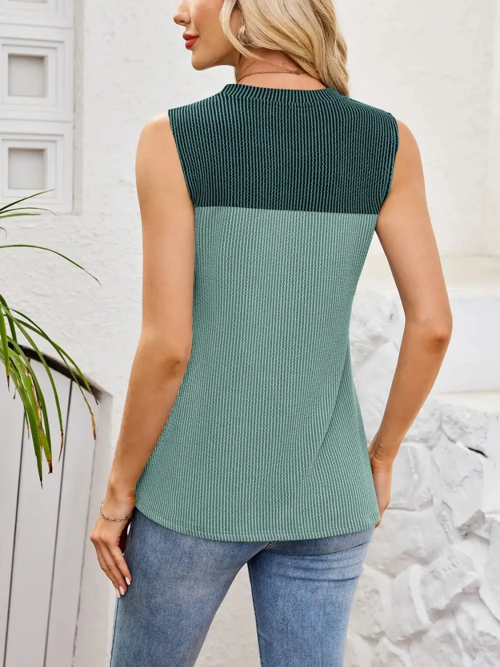 Textured Round Neck Tank