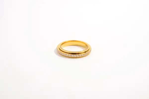 Classic Modern Minimal Everyday Fashion Ring