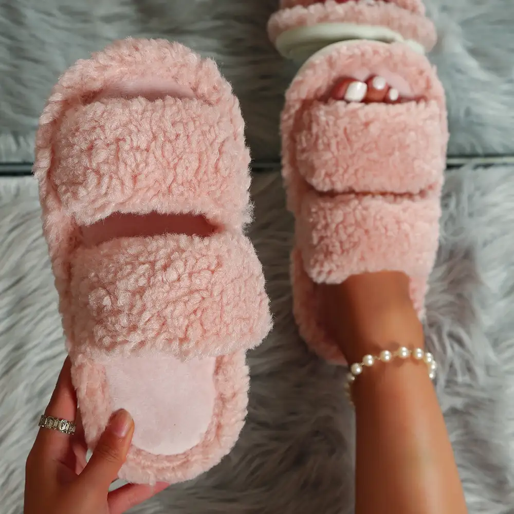 Effortless Plush Indoor Slippers