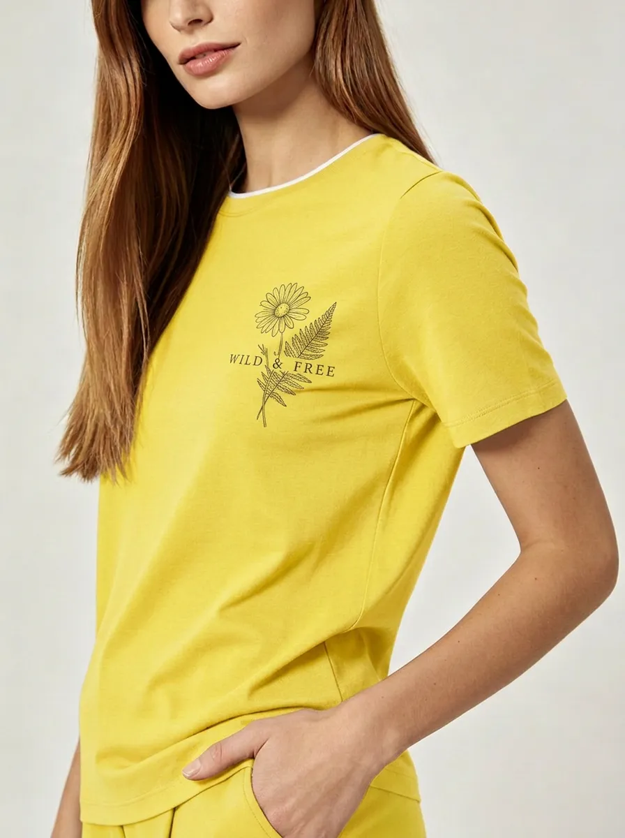 Women's Wild & Free Daisy Fern Botanical Printed T-shirt