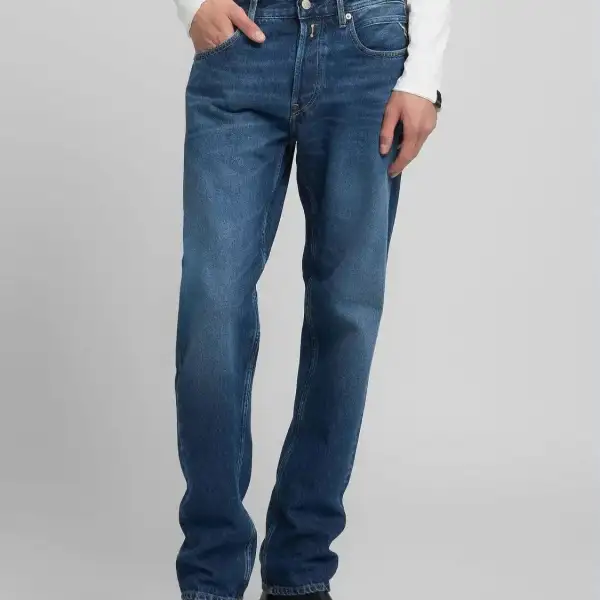 Essential Straight-Leg Denim Jeans