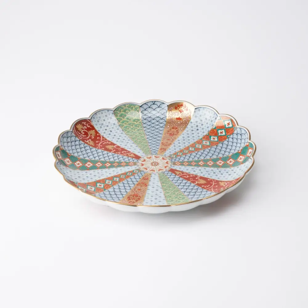 Chrysanthemum Botanical Dinner Plate